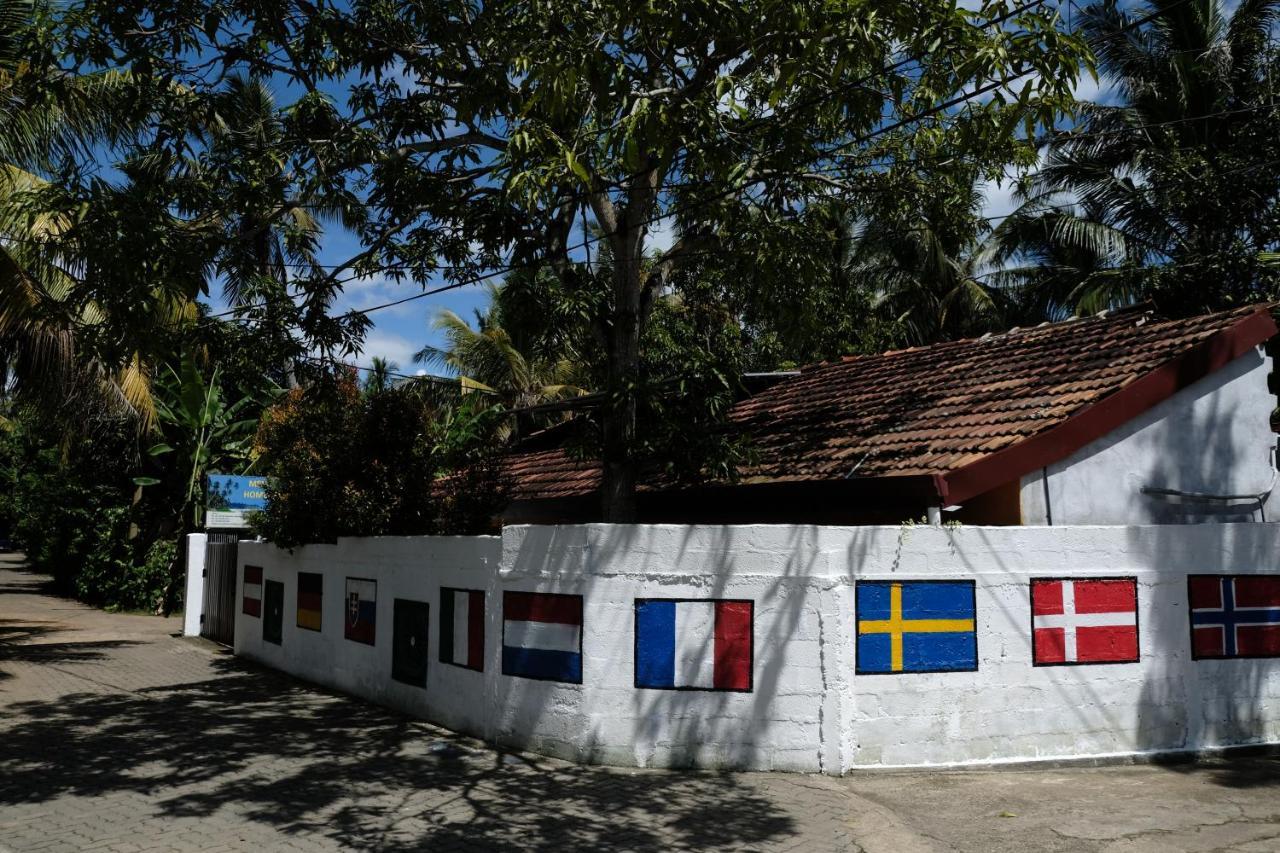Menaka Homestay Tangalle Esterno foto
